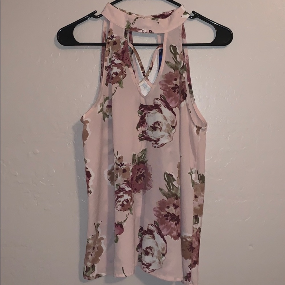 Floral pink top.